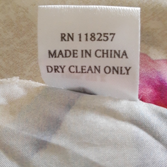 Lia Kes Floral Silk Ruffle Front Blouse Size 8 - Picture 9 of 10